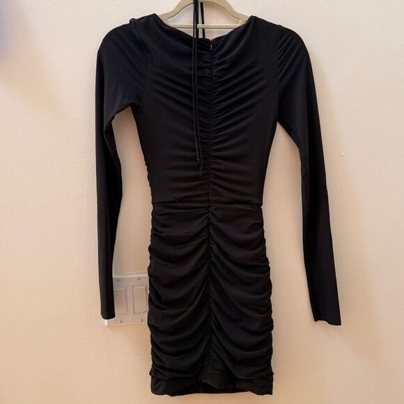 ✨ Bec + Bridge Myla Mini Dress ✨ - Picture 9 of 9